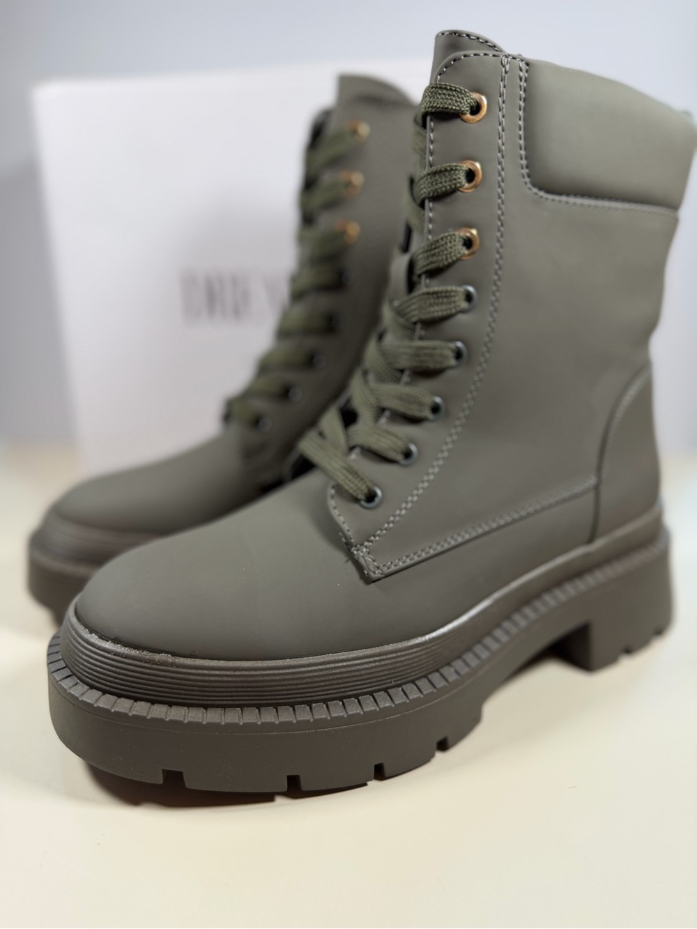 Dream Pairs Olive Green Lace-Up Combat Boots